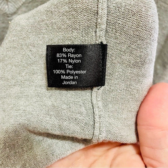 Lane Bryant Gray V-Neck Tie Sweater 3X - Picture 4 of 7